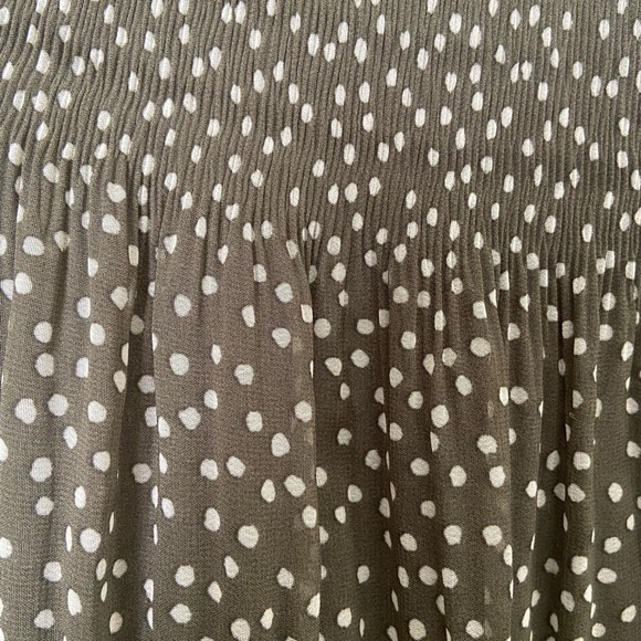 NWT Max Studio Green and White Polka Dot Gathered waist Skirt - Medium - Picture 2 of 6